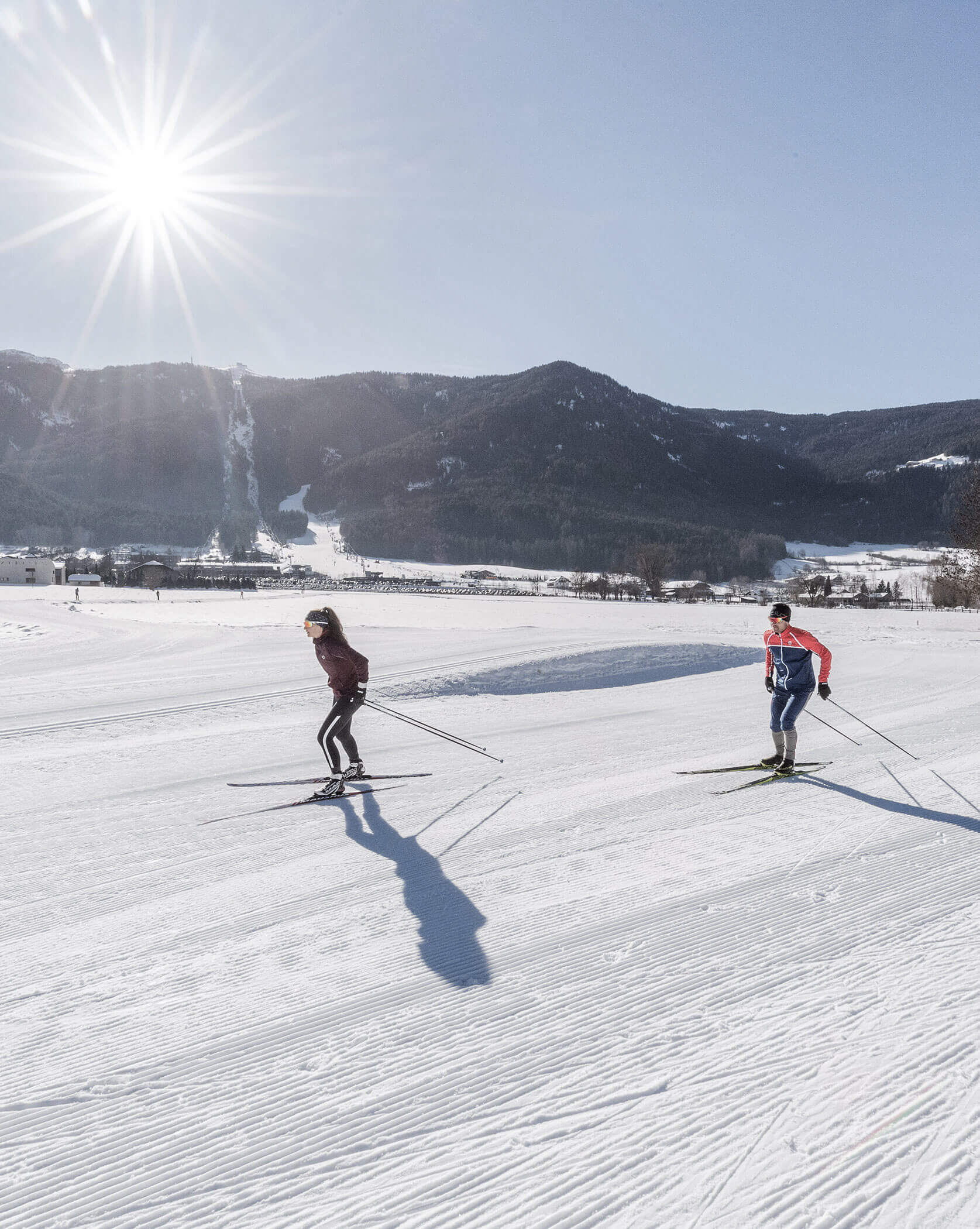 Erlebnisse in Reischach - Langlaufen auf Loipe im Winter - Hofergut