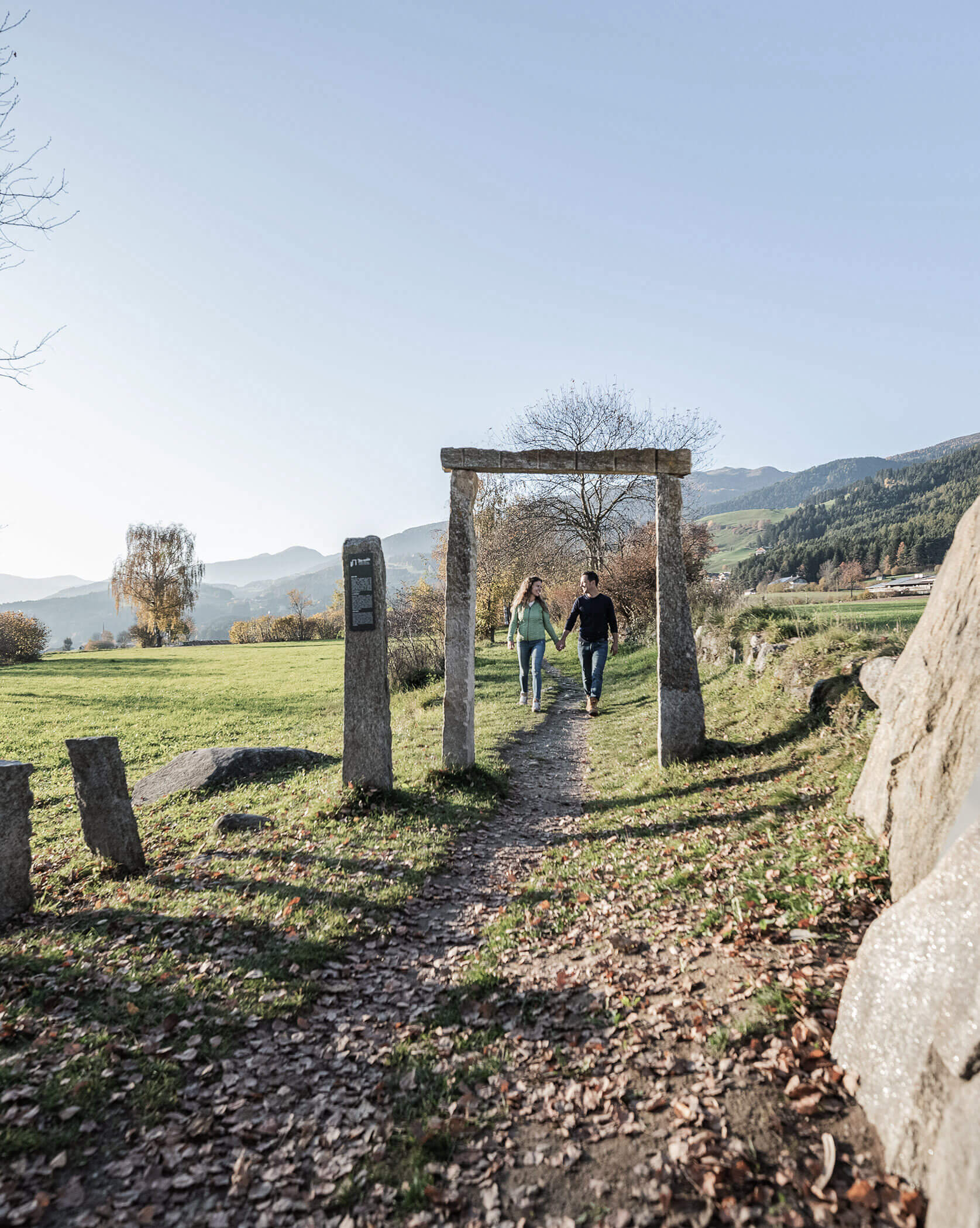 Erlebnisse in Reischach - Spaziergang im Herbst - Zwei Personen - Hofergut