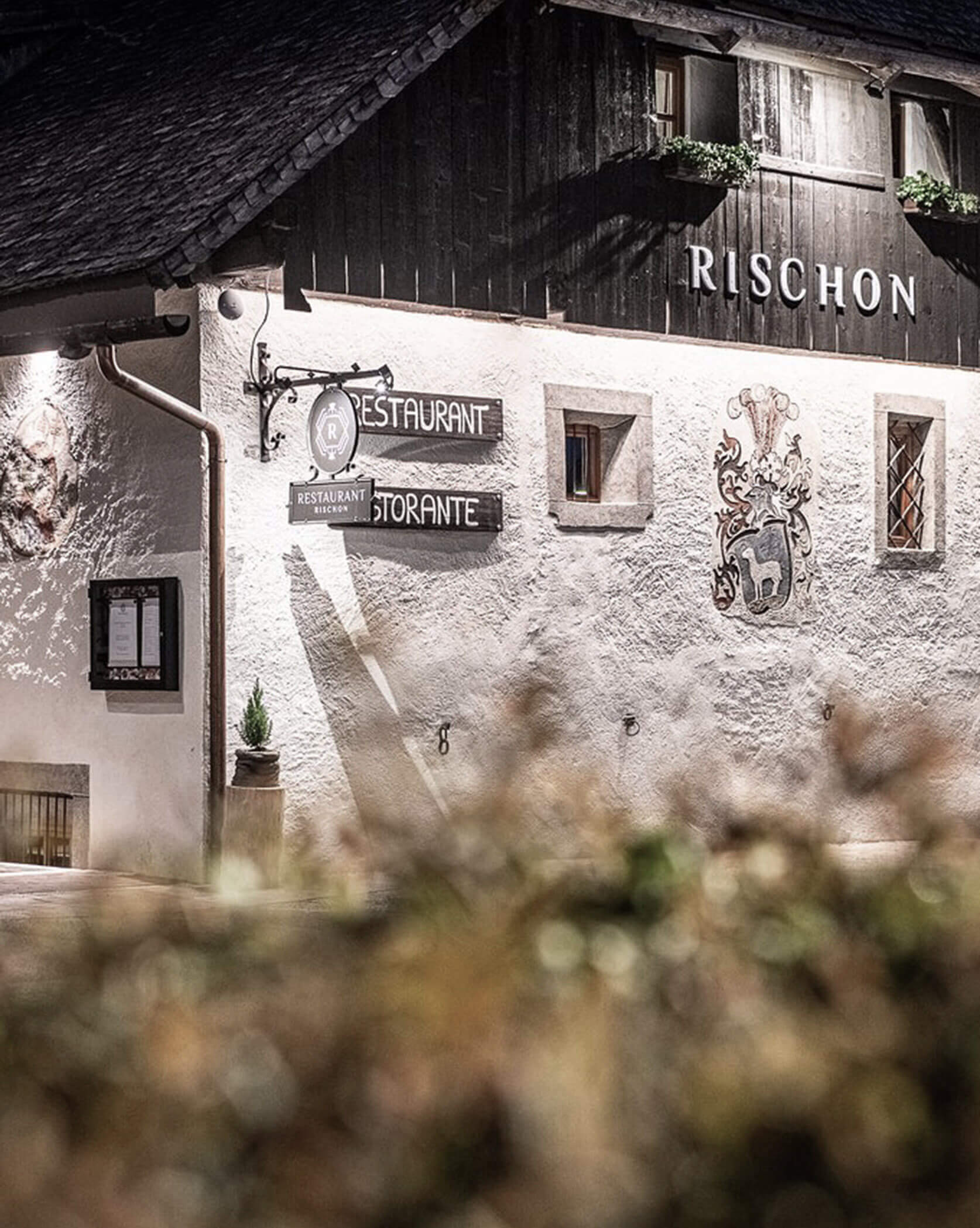 Honesty Bar & Dine Around Rischon - Außenfassade - Hofergut